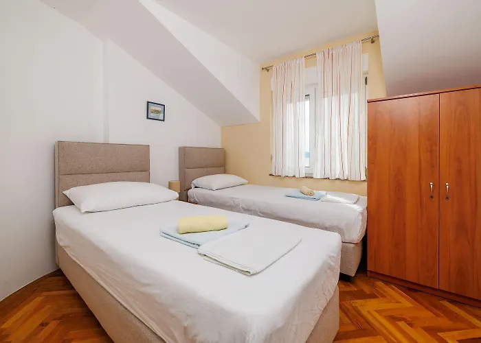 Helles Nur 300 Meter Zum Mit Herrlichem Meerblick Und Kinderschaukel Apartamento *